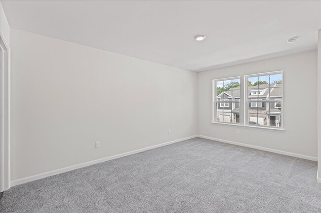 Building Photo - 27 Whaler Dr