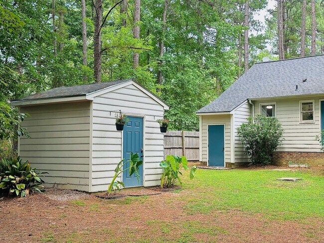 Building Photo - Beautiful 3 Bed, 2 Bath Home by Nature Preserve