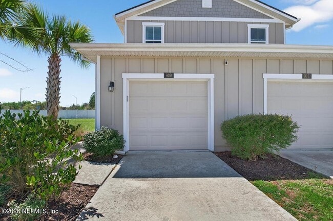 Building Photo - 909 Capitol Pkwy