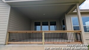Building Photo - 530 Singing Creek