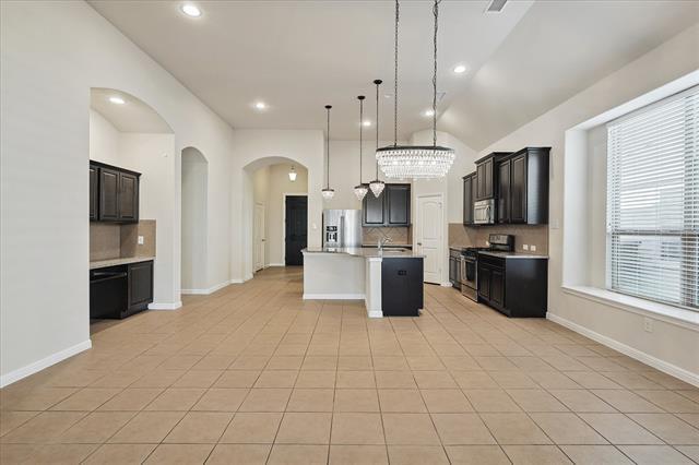 Building Photo - 905 Green Coral Dr