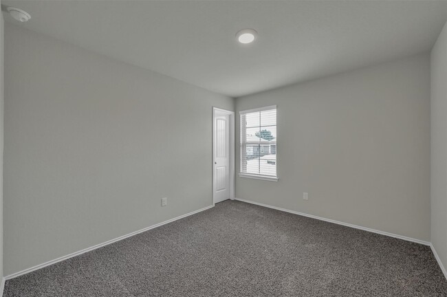 Building Photo - 225 Pecos Dr