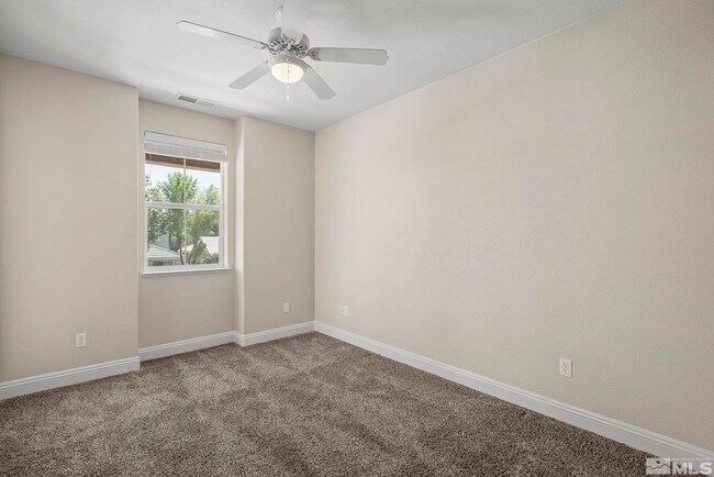 Building Photo - 1755 Cavern Dr