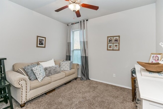 Building Photo - 4731 Creekside Hvn Trl