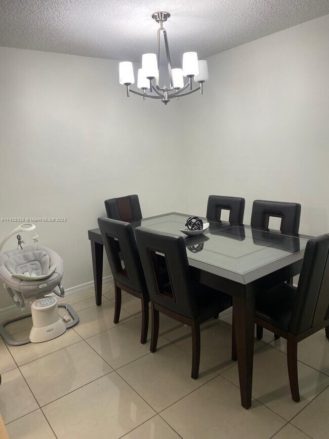 Building Photo - 9440 W Flagler St