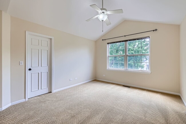 Building Photo - 1208 Darnell Dr