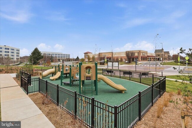 Building Photo - 4768 Sully Pt Ln