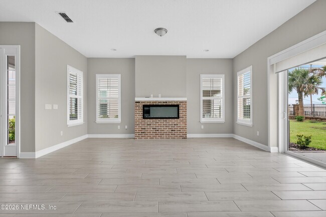 Building Photo - 527 Marquesa Cir