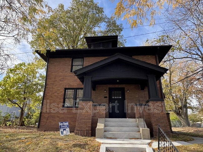 Primary Photo - 2602 Warsaw St