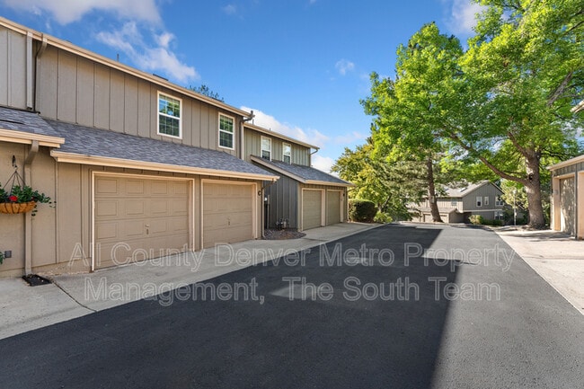 Building Photo - 7731 S Curtice Way