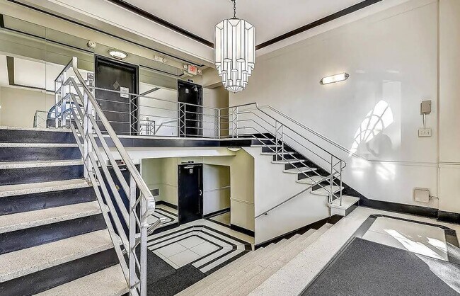 Building Photo - 1365 Kennedy St NW