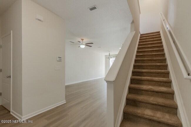 Building Photo - 2374 Red Moon Dr