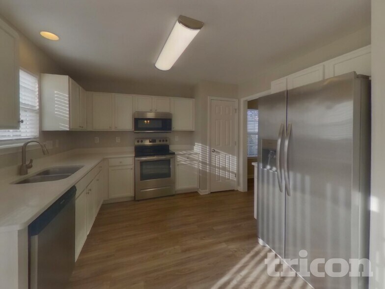 Building Photo - 1467 Eschol Ln NW