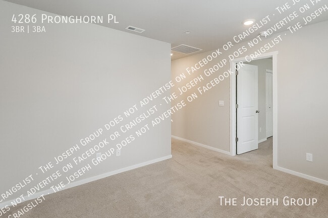 Building Photo - 4286 Pronghorn Pl