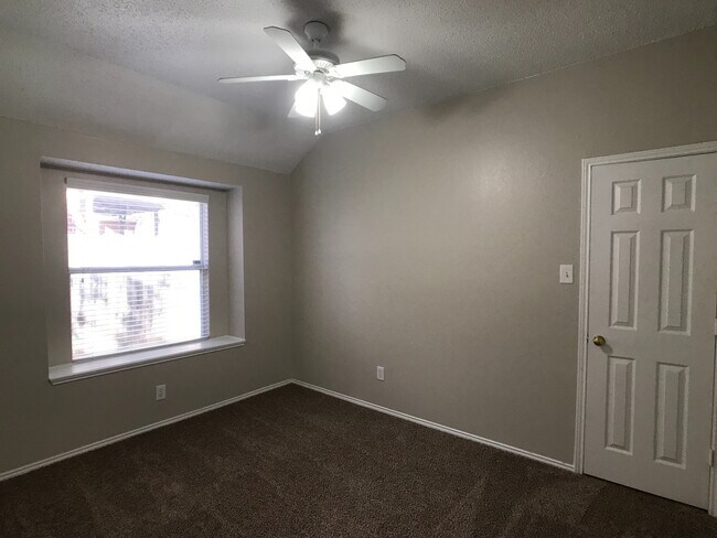 Building Photo - Fort Worth Texas Homes For Rent "Keller ISD"