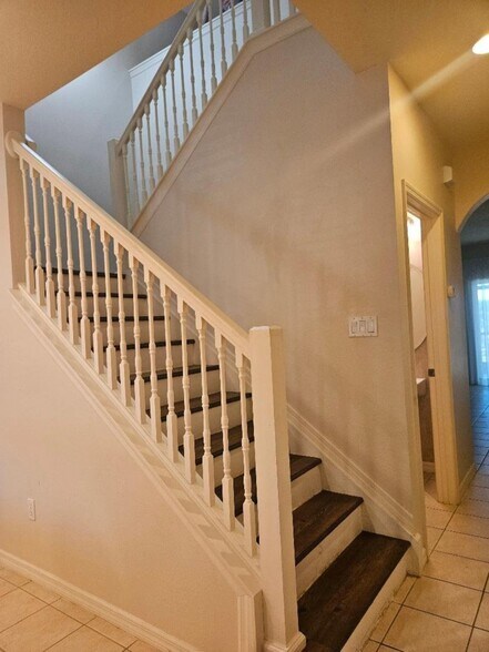 Building Photo - 13050 Tigers Eye Dr