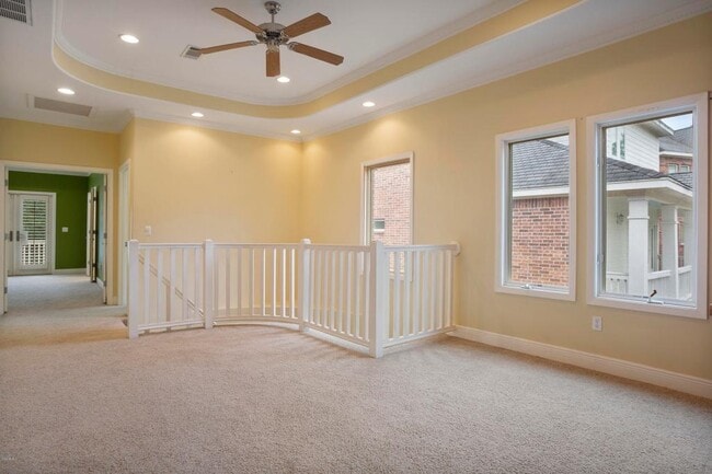 Building Photo - 7516 Pinehurst Ct