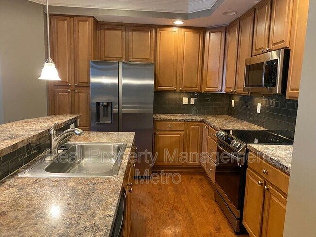 Building Photo - 7305 Elkridge Crossing Way