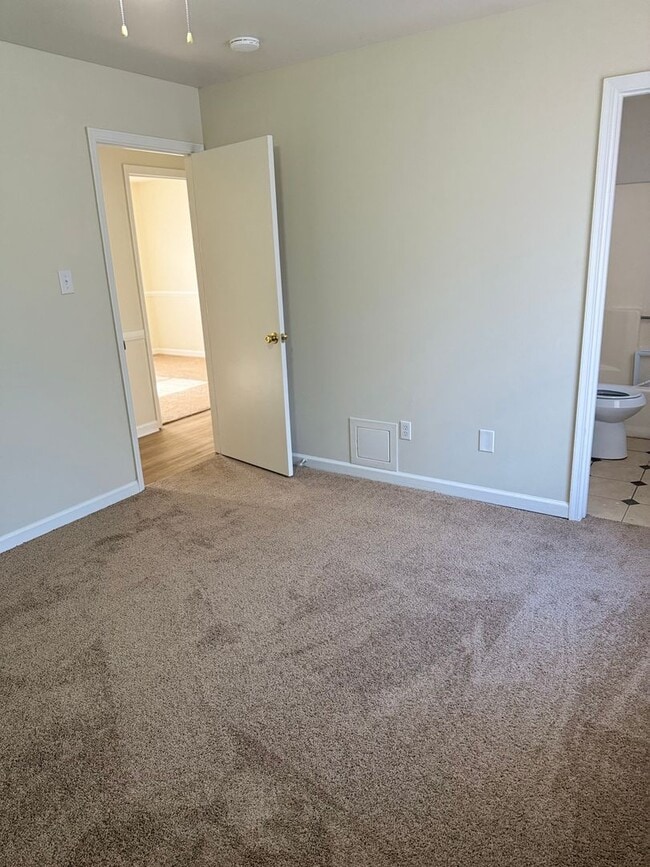 Building Photo - 4 Bedroom, 3 Bath Home – Fully Updated & Move-In Ready! ($1,825/mo)