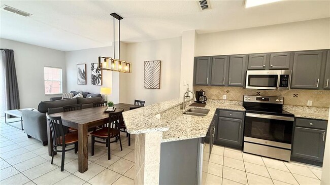 Building Photo - 8517 Bay Lilly Loop
