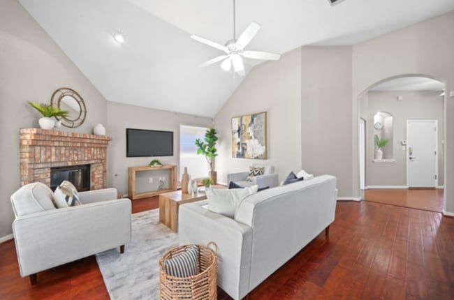 Building Photo - 905 Hunter's Creek Dr