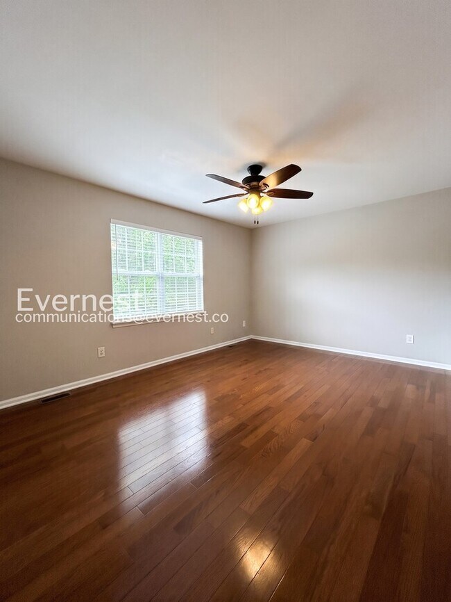Building Photo - 6914 Weirton Pl