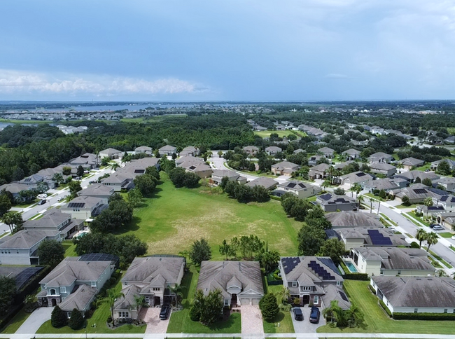 Building Photo - 15461 Sandfield Loop