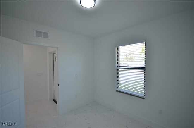 Building Photo - 2188 Barker Blvd