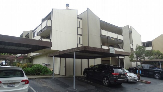 Primary Photo - Top Floor One Bedroom