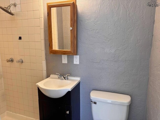 Building Photo - 2130 Ave J