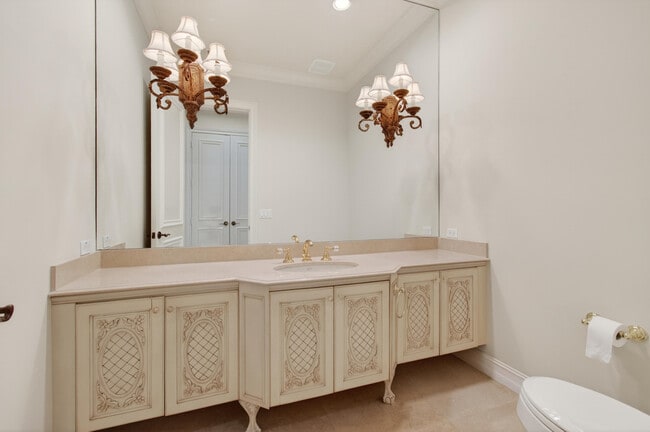 Building Photo - 331 Mizner Lake Estates Dr