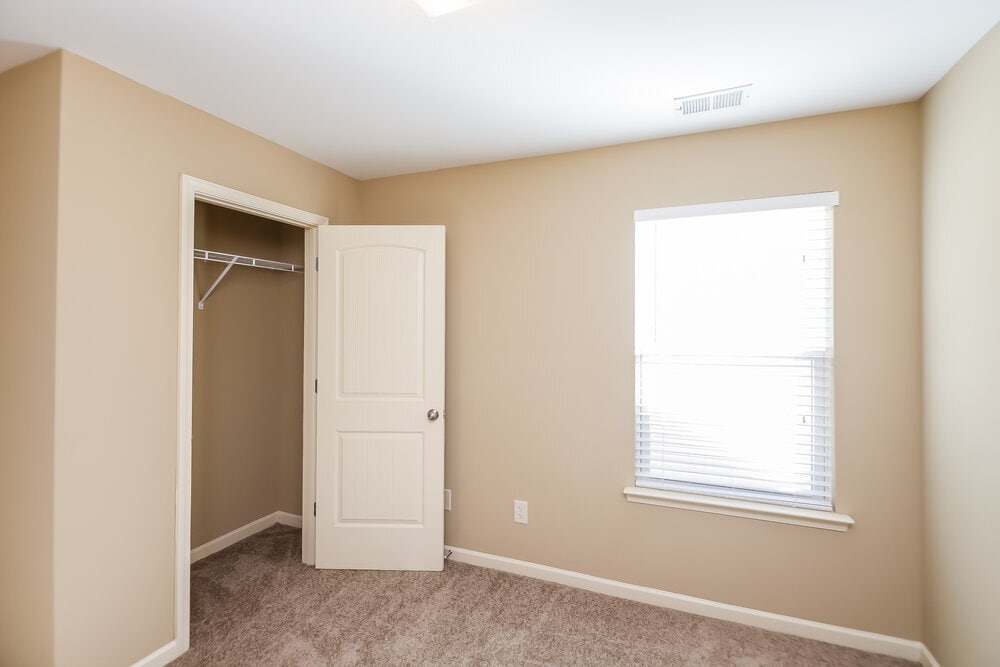 Building Photo - 457 Highland Falls Dr