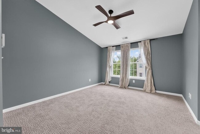 Building Photo - 7015 Trek Way