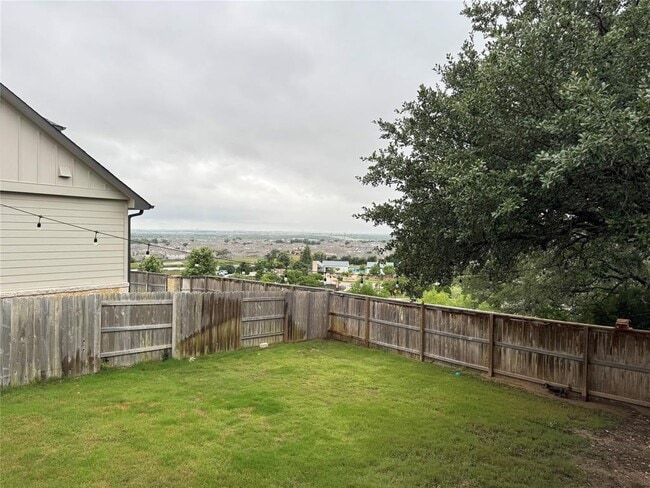 Building Photo - 134 Roseheath Ln