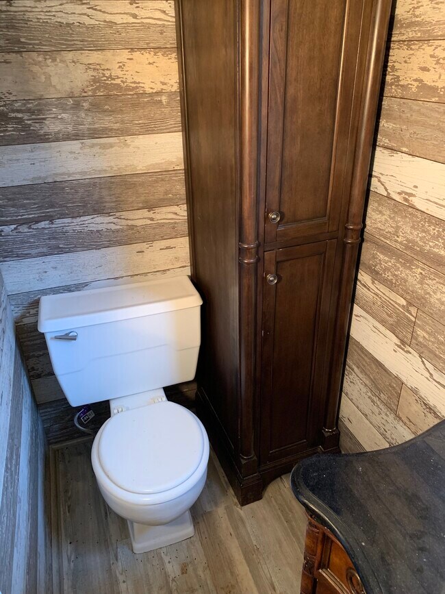 Building Photo - 6150 AR-171