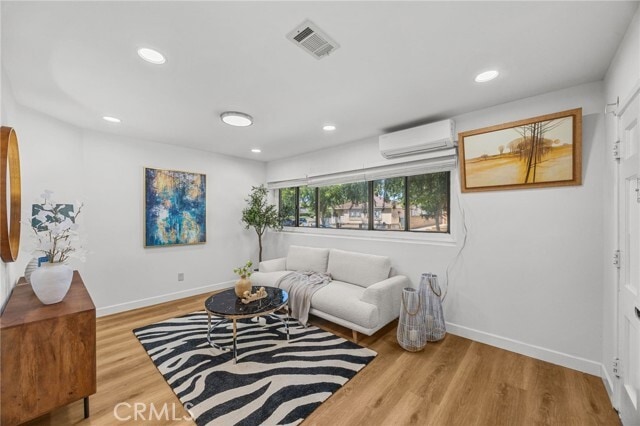 Building Photo - 1140 S El Molino St