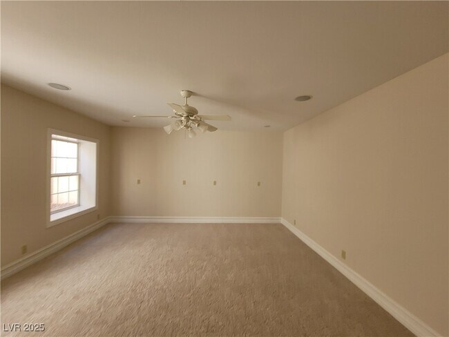 Building Photo - 5110 N Valadez St