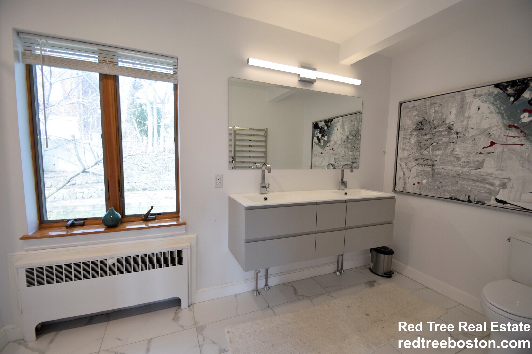 Building Photo - 75 Somerset Rd