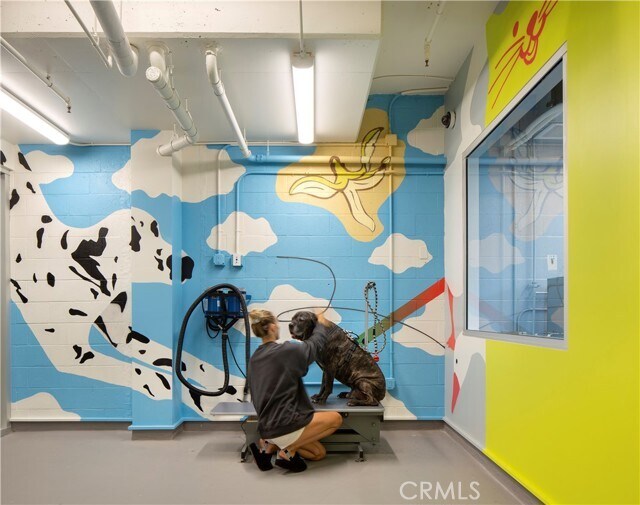 Building Photo - 6235 Topanga Canyon Blvd