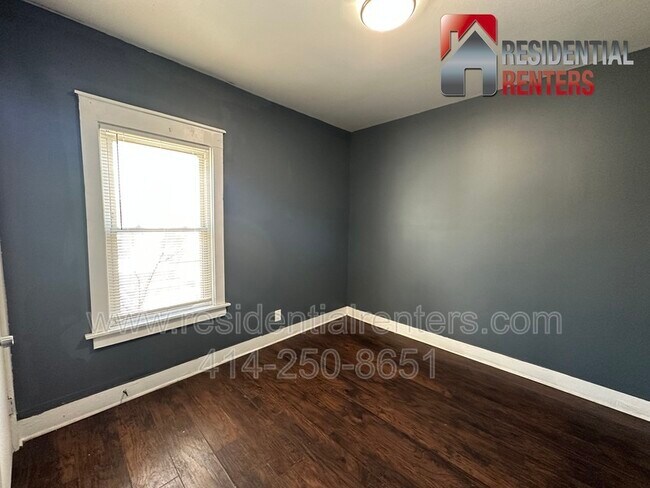 Building Photo - 2976 N 26th St