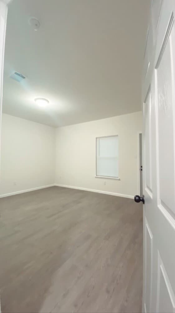 Building Photo - 9719 Pelsey St