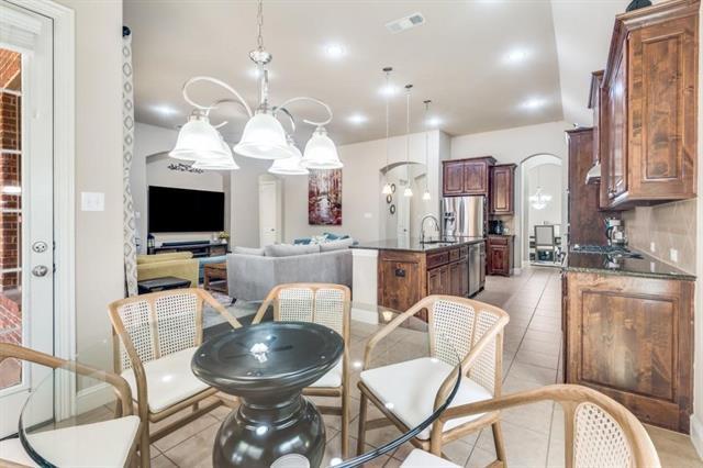 Building Photo - 7219 Comal Dr