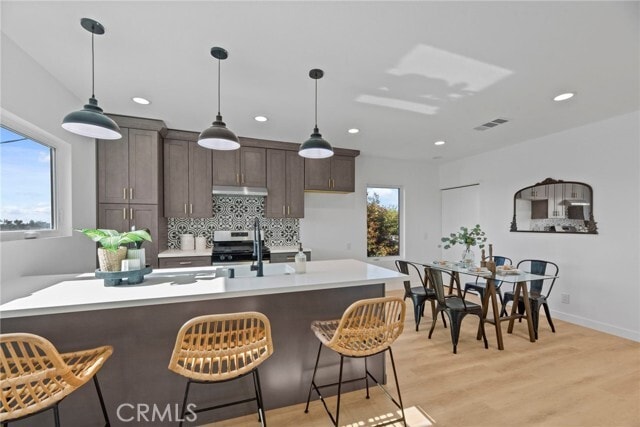 Building Photo - 357 Cornwell St