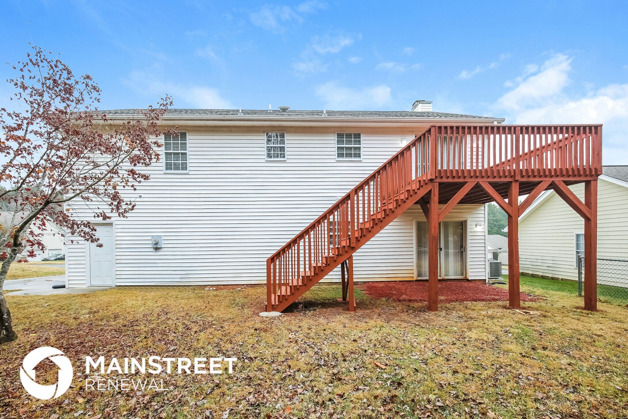 Building Photo - 440 Corbin St