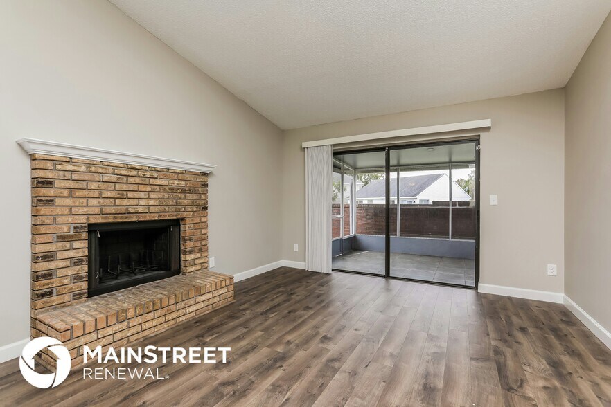 Building Photo - 616 Charing Cross Ct