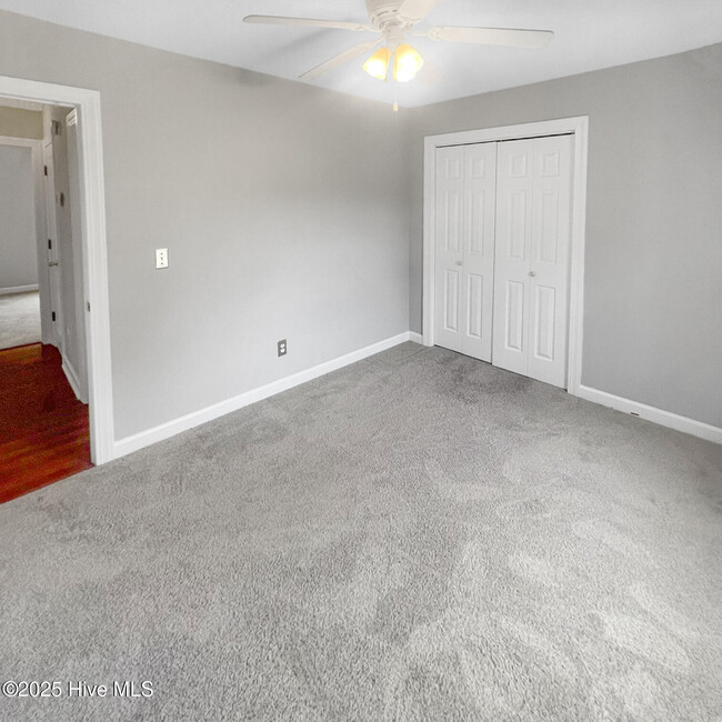 Building Photo - 1676 Crawfords Pointe Dr