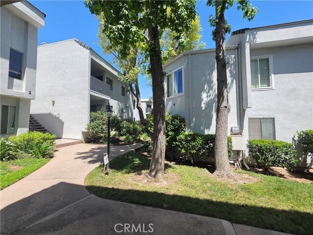 Building Photo - 18645 Hatteras St