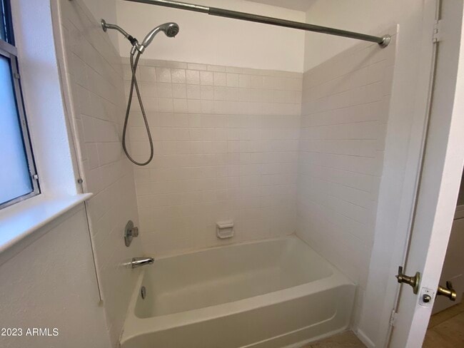 Building Photo - 7815 W Jenan Dr