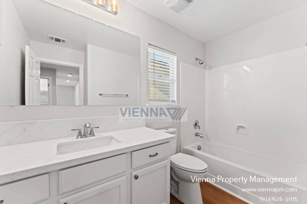 Building Photo - 106 Letterkenny Ct