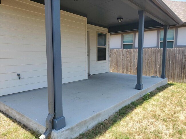 Building Photo - 13505 Mariscan St